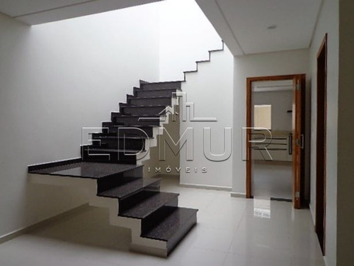 Sobrado - Parque Industriario - Ref: 15685 - V-15685