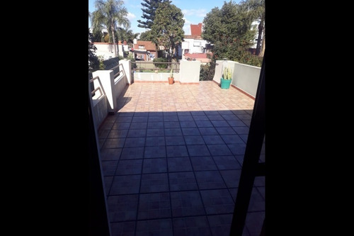 Casa En Venta En Villa Sarmiento