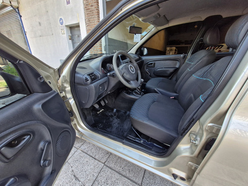 Renault Clio 1.2 Mio Confort Abs Abcp
