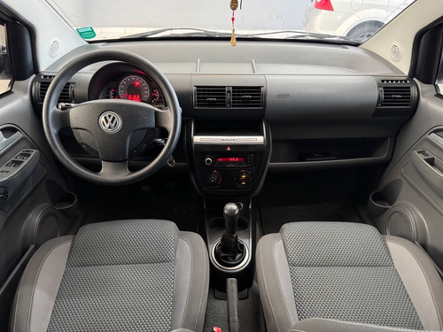 Volkswagen Fox 1.6 Vht Route Total Flex 5p