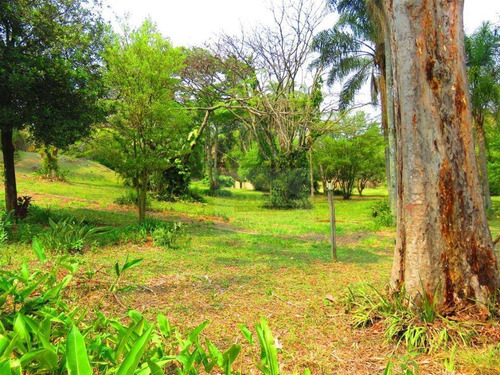 Lindo Terreno À Venda, 6370 M² - Condomínio Vale Da Santa Fé - Vinhedo/sp - Te2442