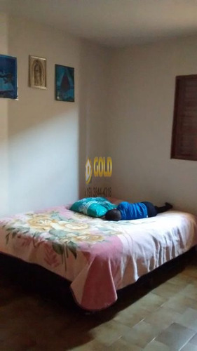 Imagem 9 de 11 de Casa Com 3 Dormitórios, 2 Banheiros, Sala, Cozinha A Venda