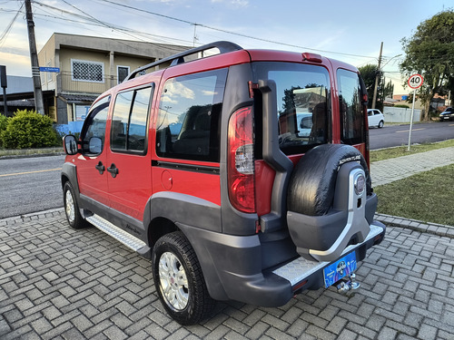 Fiat Doblo 1.8 16v Adventure Xingu Flex 5p