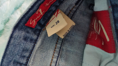Jeans Seven T28 Patch Cropped Tiro Medio-bajo Rígido (Usado)