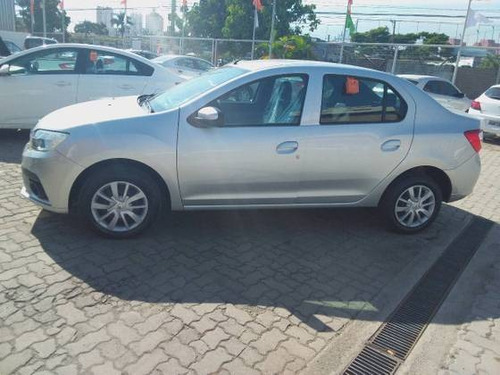 Imagem 8 de 9 de Renault Logan 1.0 12v Sce Flex Zen Manual