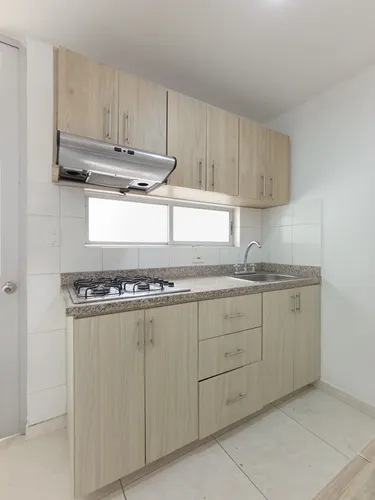 Casa En Arriendo En Prados Del Este. Cod A30500