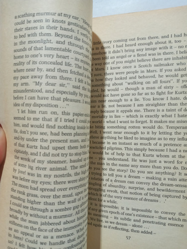 Heart Of Darkness Joseph Conrad Penguin Classics (Usado)