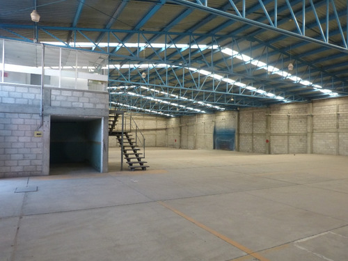 Bodega/nave En Venta Industrial En Carretera Panamericana