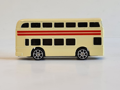 Maisto Daimler Double Decker Bus Diecast Misrecuerdosmx (Usado)