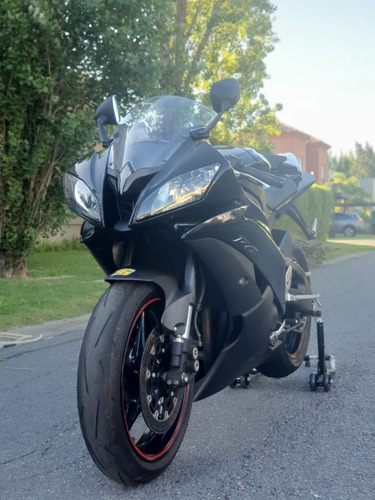 Yamaha R6 2011