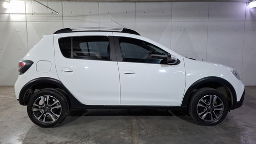 Renault Stepway 1.6 Intens Cvt