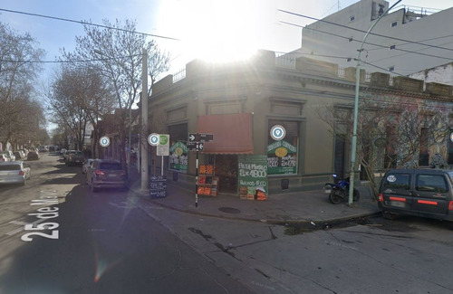 Zona Centro. 25 De Mayo Y Jujuy. Esquina Comercial. Con Renta