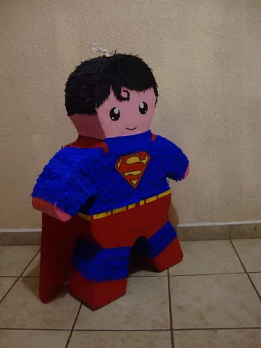Piñata Superheroes