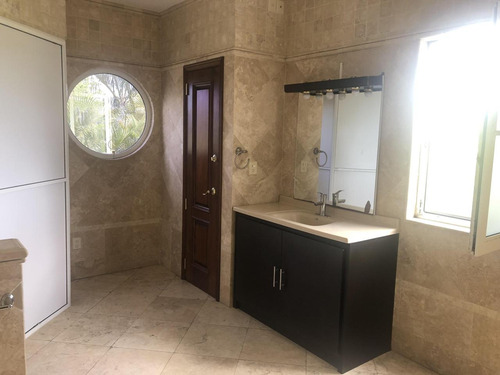 Casa Sola En Renta En Residencial Lagunas De Miralta, Altamira, Tamaulipas