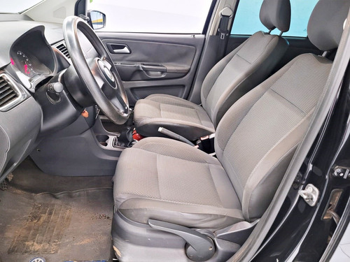 Volkswagen Fox 1.0 MI 8V FLEX 4P MANUAL