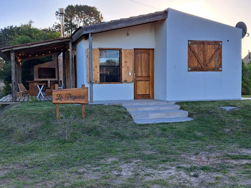 La Pequeña En Punta Del Diablo