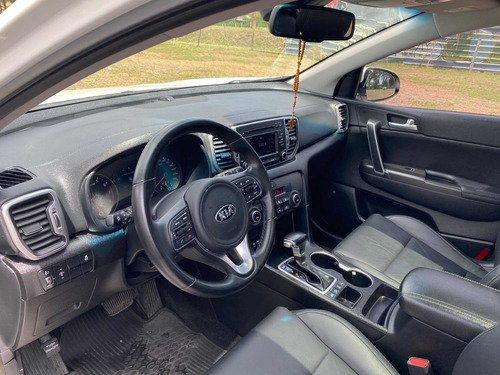 Imagen 3 de 9 de Kia Sportage 2016 2.0 Ex 154cv