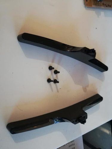 Bases O Patas Para Televisor Samsung Un32j4290ag (Usado)