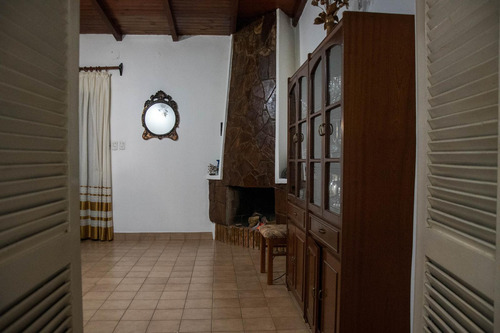 Venta Casa 8 Ambientes En Posadas