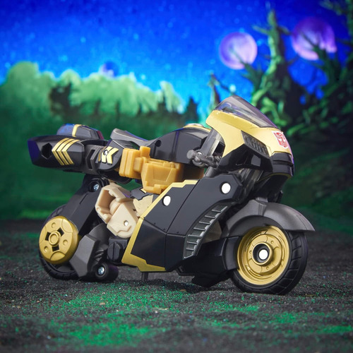 Transformers Universe Prowl Deluxe Animated Universe