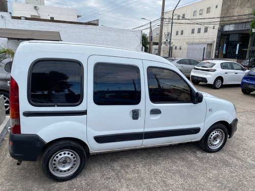 Imagen 21 de 25 de Renault Kangoo 1.6 Confort 1plc C/gnc Año 2010 - Liv Motors