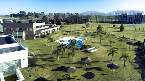 Imagen 3 de 28 de Excelente Lote Cerca Al Área Deportiva En El Barrio Privado