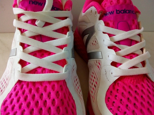 Tênis Feminino New Balance*