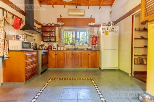 Imagen 7 de 25 de Casa Quinta Con Añosa Arboleda Y Gran Jardín. Del Viso, Pilar.