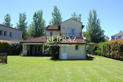 Casa Venta Santa Maria De Los Olivos - Pilar