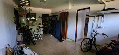 Chalet Tradicional 5 Amb En Costa Del Este
