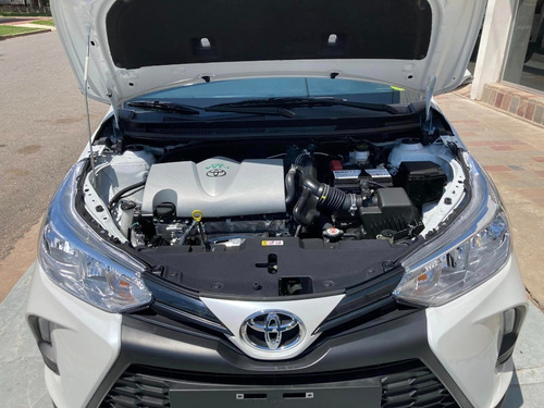 Imagen 14 de 15 de Toyota Yaris 5 Puertas 1.5 6m/t Xs 0km My2023