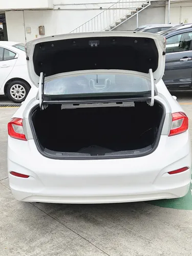 Chevrolet Cruze 1.4 Ls Mt