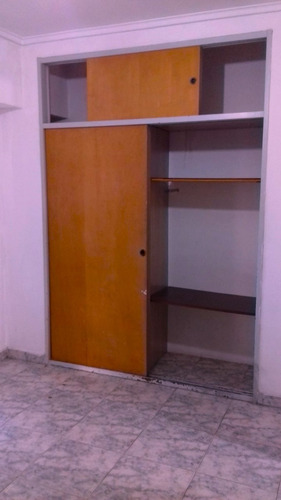 Imagen 16 de 25 de Triplex 4 Amb Con Patio/jardin Y Cochera. Muy Buena Ubicacion