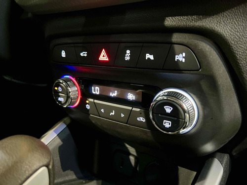 Chevrolet Onix 1.0 TURBO FLEX PREMIER AUTOMÁTICO