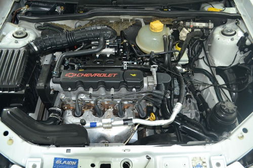 Imagen 12 de 12 de Chevrolet Classic 1.4 Lt 4p Mt 2011-imolaautos