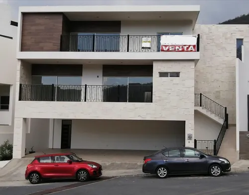 Residencia En Venta Jardines De Valle Alto Zona Sur Monterrey