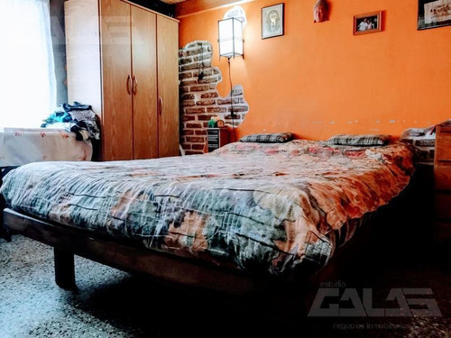 Imagen 6 de 11 de Casa En Venta - 2 Dormitorios- Moron - Permuta - Merlo San Luis