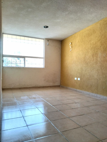Oportunidad De Inversión Casa De Crédito Vencido En Venta