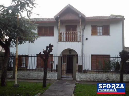 Casa - Muñiz