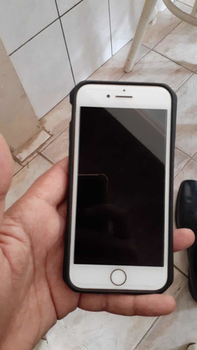 iPhone 8