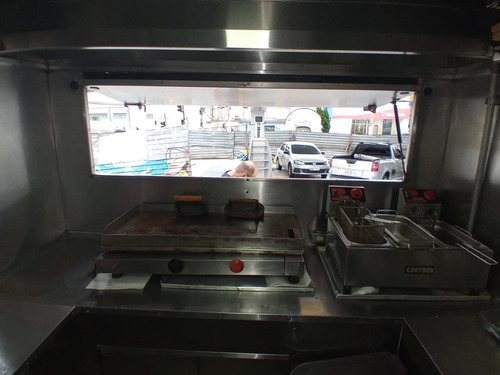 Trailer Food Truck 4mx3m Freio - 10x Cartão/ Tenda/ Tv/ Comp
