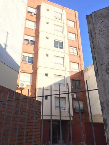 Monoambiente En Venta En La Plata 45 E 1 Y 2