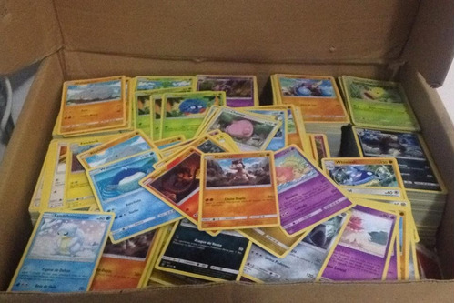 Lote 100 Cartas Pokémon Sem Repetição (5 Brilhantes)