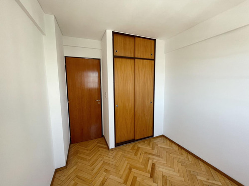 Venta Departamento Dos Dormitorios A Estrenar En Rosario - Centro