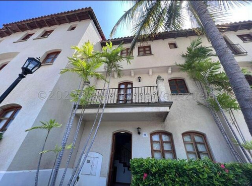 Casa En  Venta  Pueblo Viejo. Complejo  Turistico El  Morro