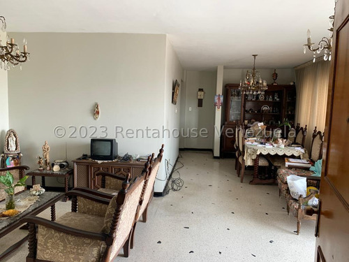 Lindo Edificio Comercial En Venta En Centro Barquisimeto Jr