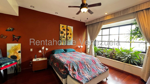 Moderno Apartamento En Conjunto Residencial Premium Ascensor Privado. A/a Central. Cocina Equipada Con Línea Blanca De Alta Calidad.parque Infantil Y Amplias Áreas Verdes. Está En Los Chorros