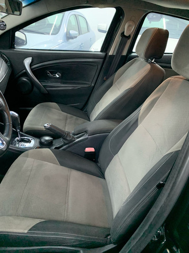 Renault Fluence 2.0 Dynamique X-tronic Hi-flex 4p