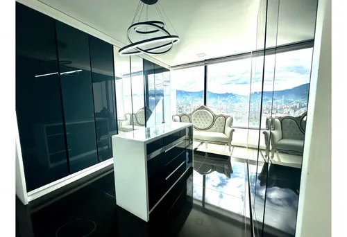 380m2 Penthouse En El Poblado