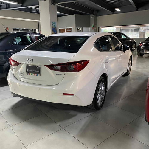 Imagen 7 de 12 de Mazda 3 2015 2.0 I Touring Sedan At